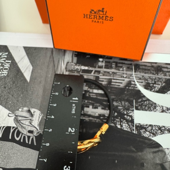 HERMES Leather & Gold Tone Metal Bracelet with Pouch, Box & Shopping Bag - Picture 14 of 14